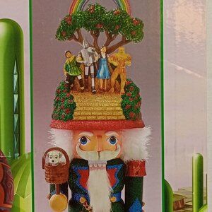 Kurt Adler 23-Inch Hollywood Wizard of Oz Musical Nutcracker
